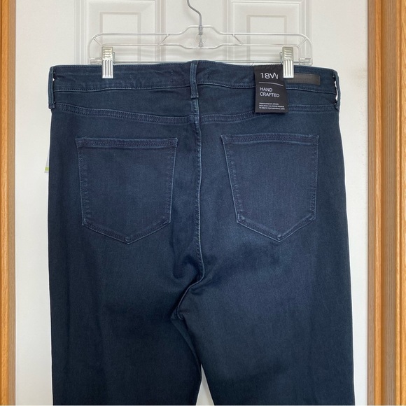 Sanctuary High Rise Demi Boot Flare Jeans in Nighthawk Size 18W - Picture 8 of 11